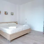 Modern Flat Along The Adriatic Seaview Lägenhet *