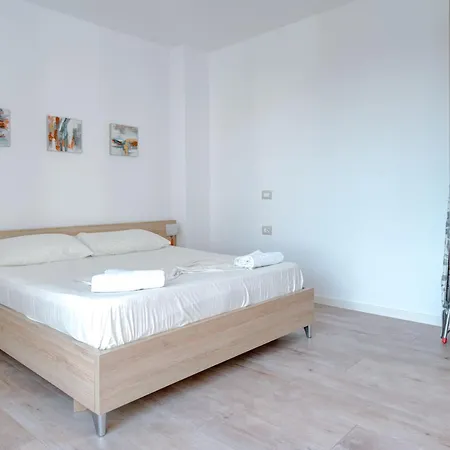 Modern Flat Along The Adriatic Seaview 아파트 *