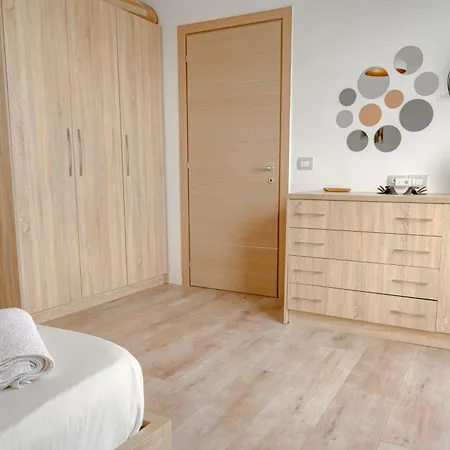 アパート Modern Flat Along The Adriatic Seaview