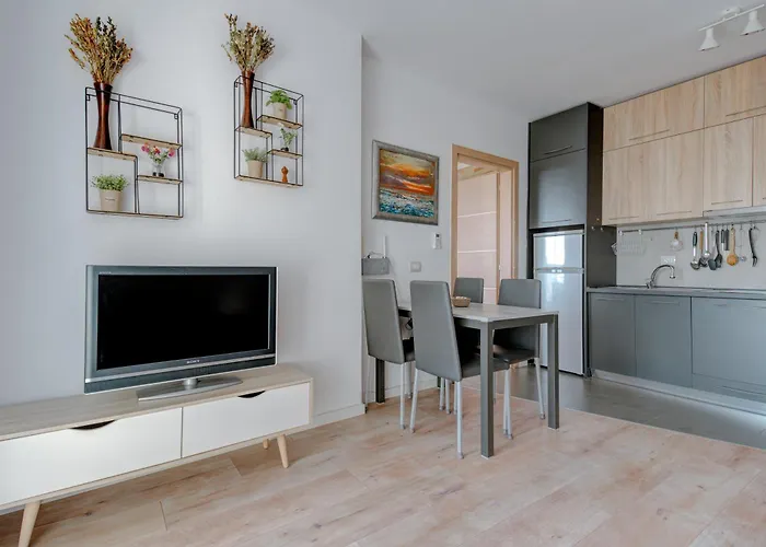 Modern Flat Along The Adriatic Seaview アパート *